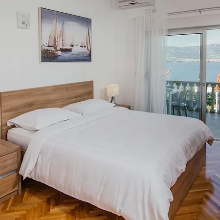 Apartments Bago Trogir Exteriér fotografie
