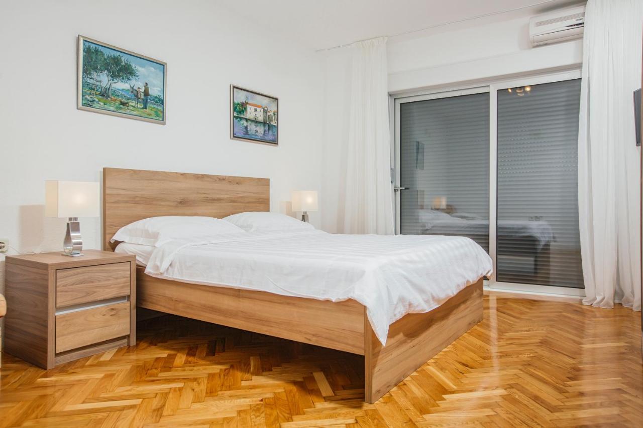 Apartment Bago *