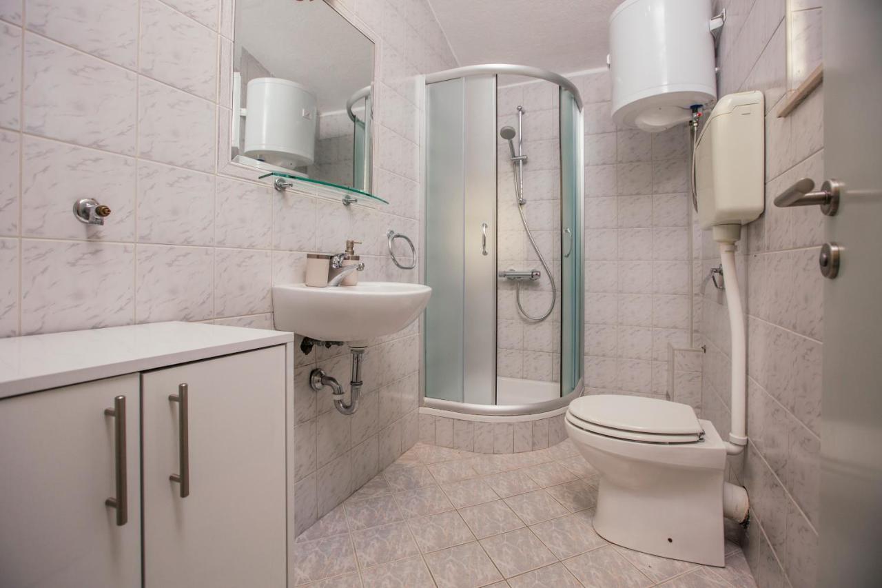 Apartment Bago