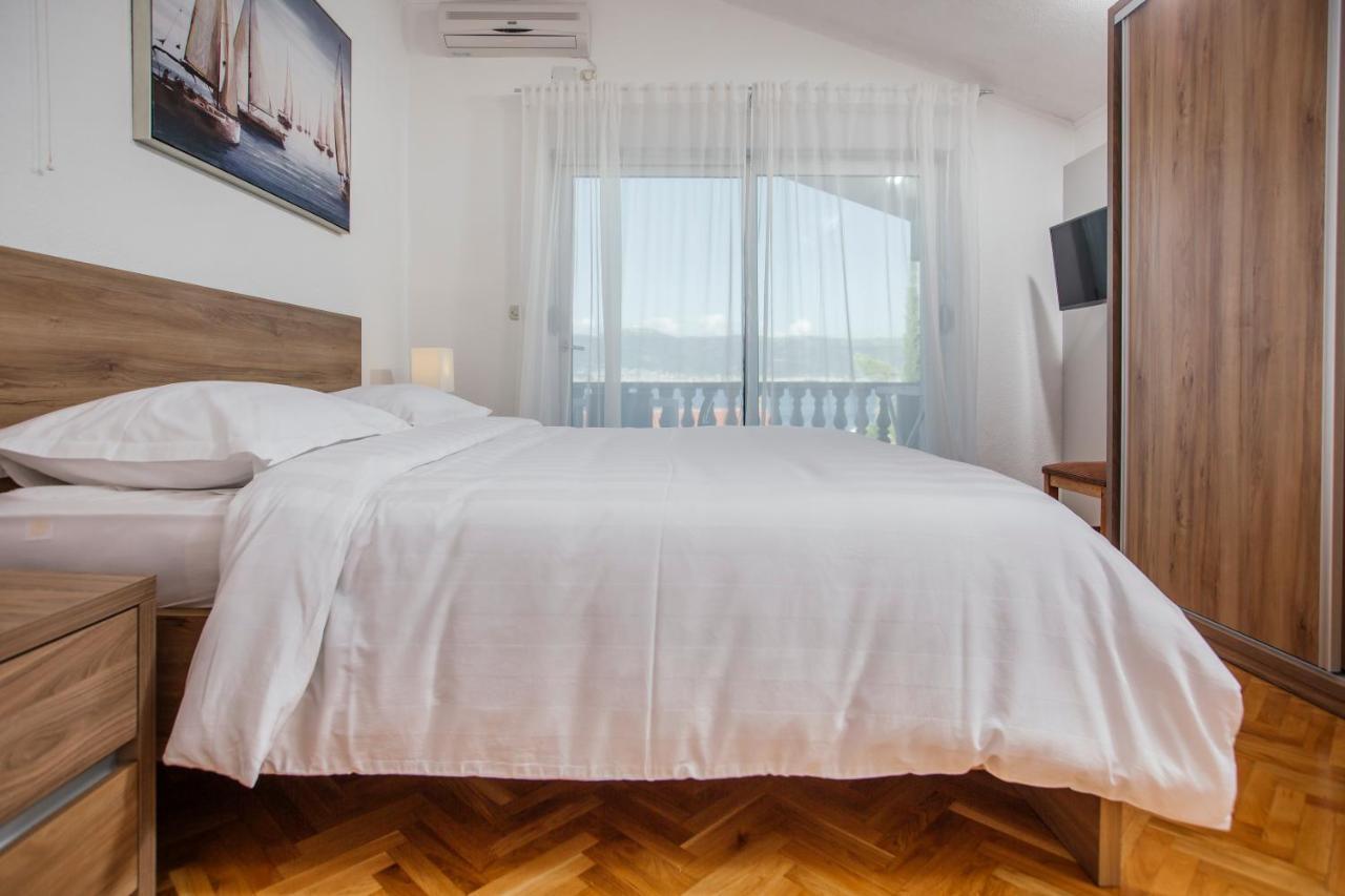 Bago Apartment *